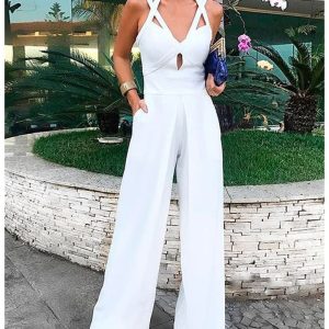 Combinaison blanche élégante