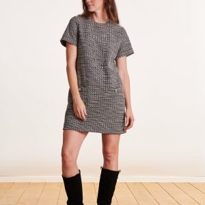 robe courte grise manches courtes en tweed