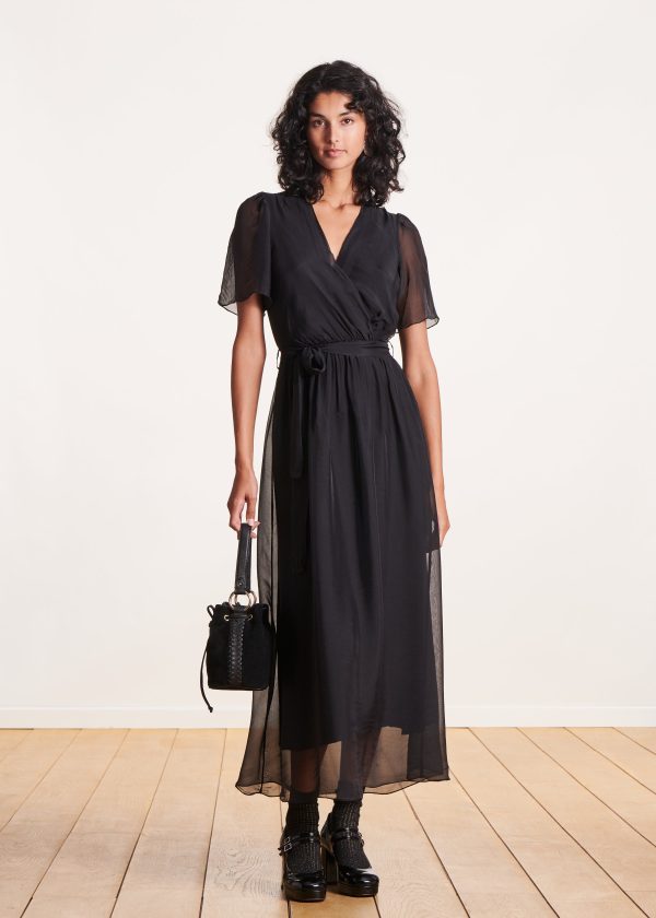 robe longue cintrée bohème noire en voile uni