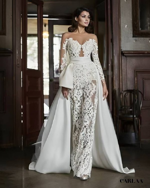Tenue de mariage femme dentelle