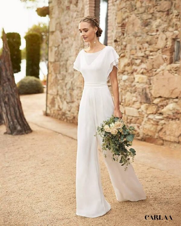 Tenue mariage femme combinaison